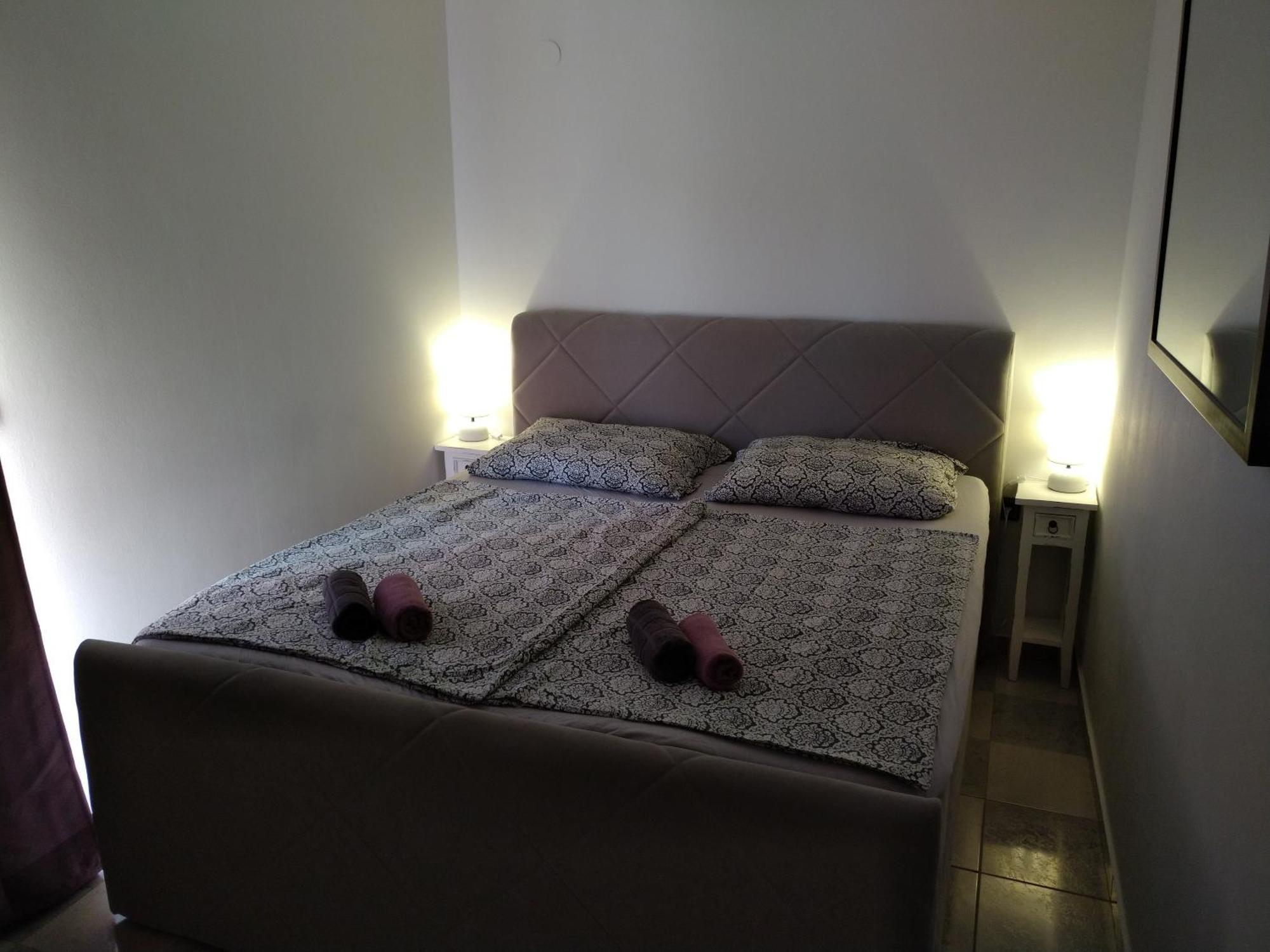 Apartments Zadar Nin Anton I Martina Vrsi Pokoj fotografie